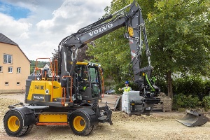 Location Pelle à Pneus (5T à 20T) Péronnas | G3Loc