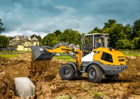 Location Chargeuse Articulée (800L à 2000L) Annonay & Nord Ardèche | Reprise & Agricole | G3Loc