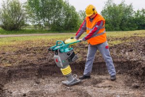 Location Pilonneuse & Plaque Vibrante (60kg à 750kg) Aubenas & Sud Ardèche | Compactage GTR | G3Loc