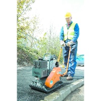 Location Plaque Vibrante (60kg à 750kg) Villars | G3Loc